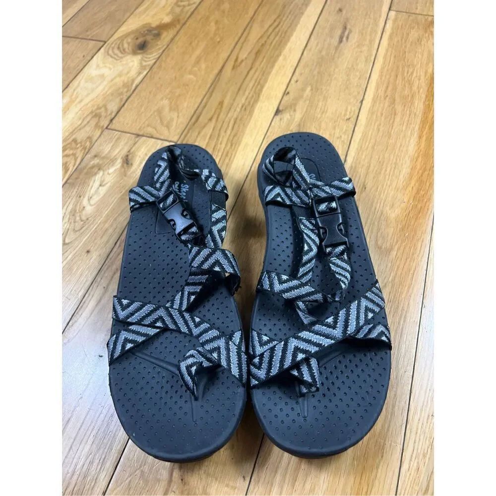 Skechers Womens Black Sandals Size 9